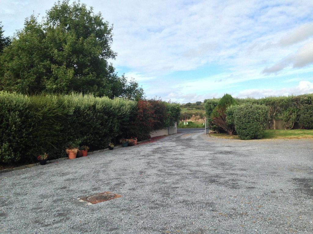 An Gleann Accommodation Milltown Malbay Extérieur photo